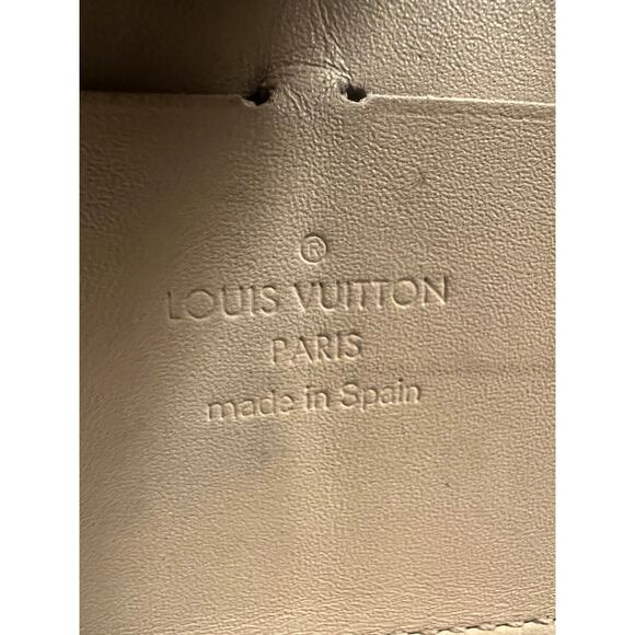 LOUIS VUITTON $1200 Vintage Vernis Zippy Wallet W/Box & Ribbon - Picture 15 of 15